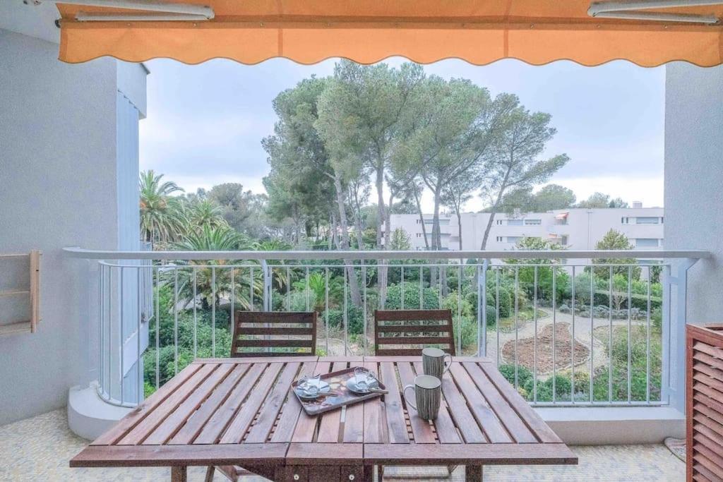 Boreal 4 Pax Bord De Mer Apartment Saint-Raphaël Exterior foto